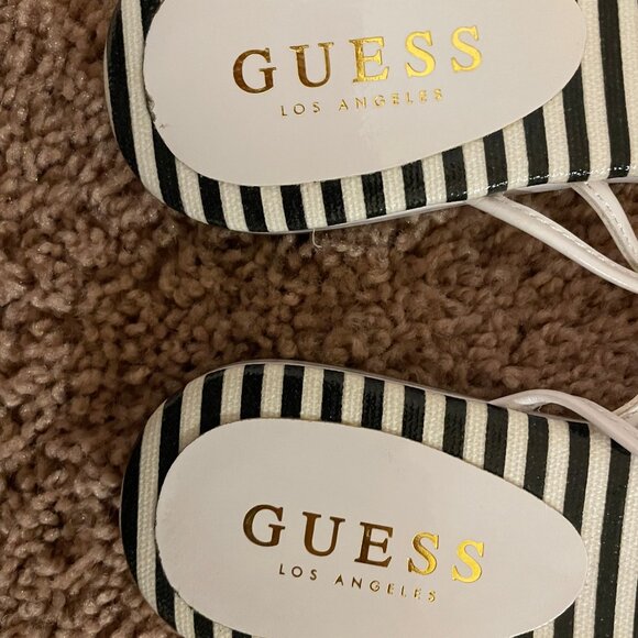 GUESS sandals - Picture 5 of 5